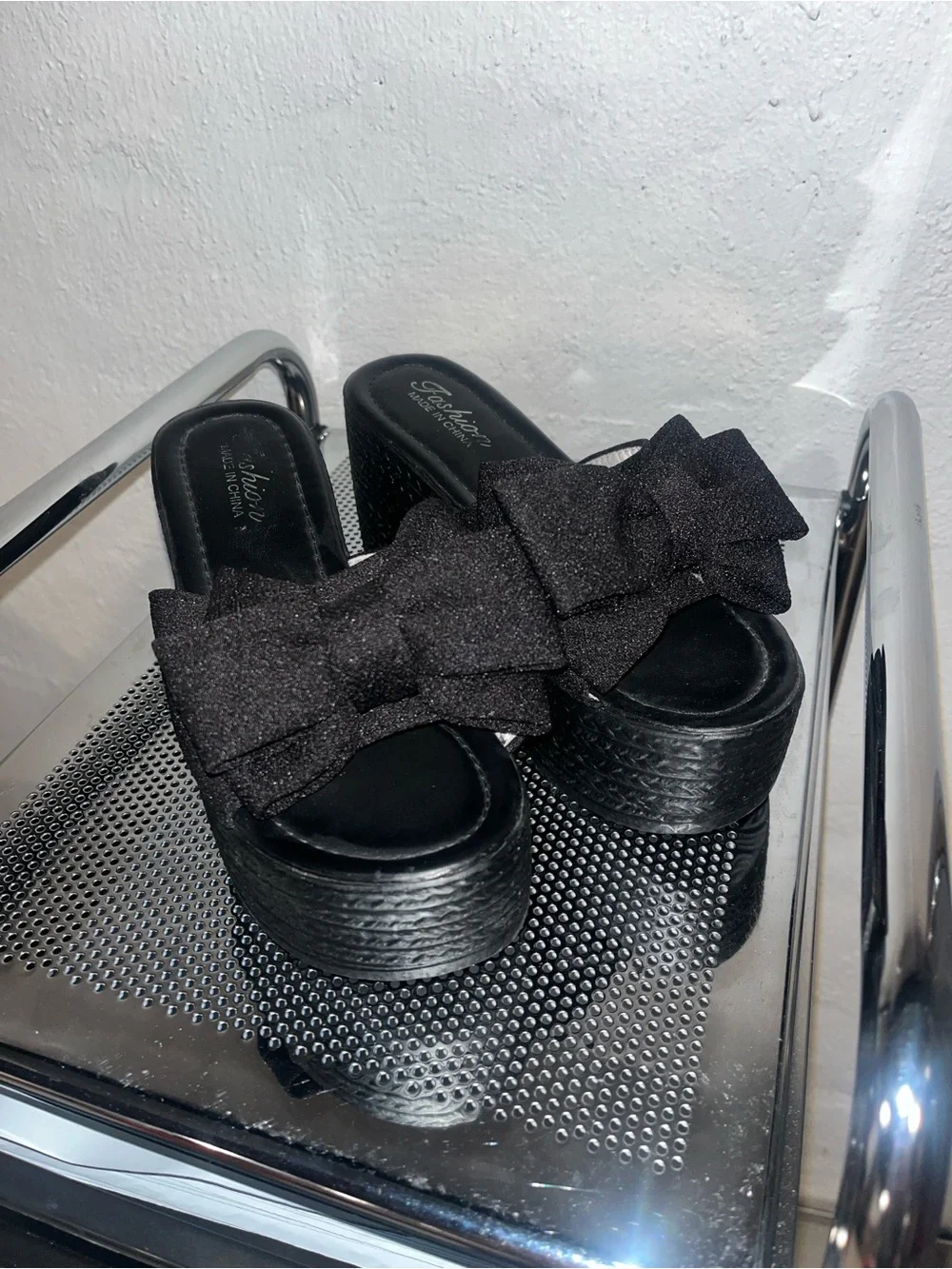 Fashion Black Wedges with Bows